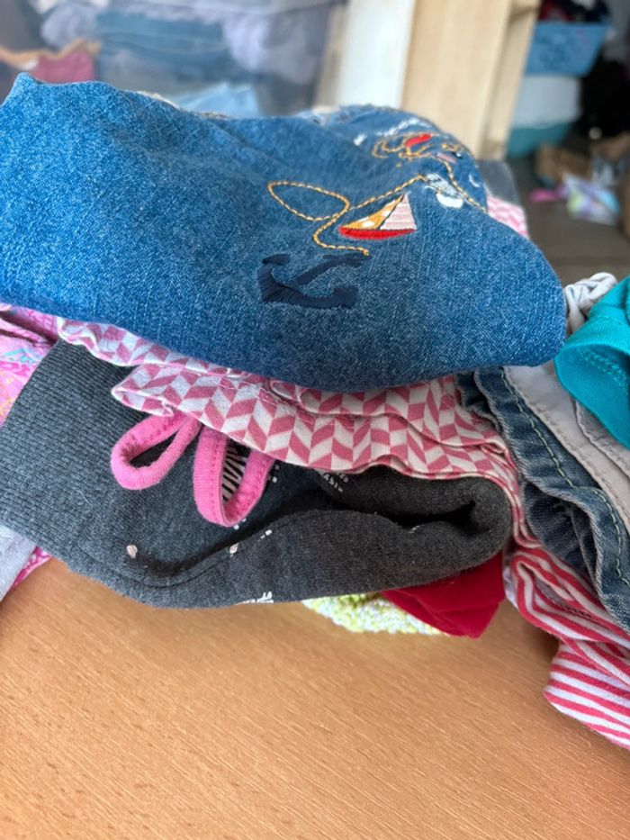 très gros lot vêtements fille 24 mois - photo numéro 8
