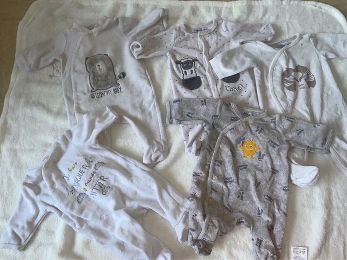 Lot 5 pyjamas - photo numéro 2