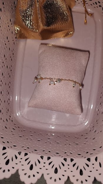 Bracelet acier inoxydable perles blanches