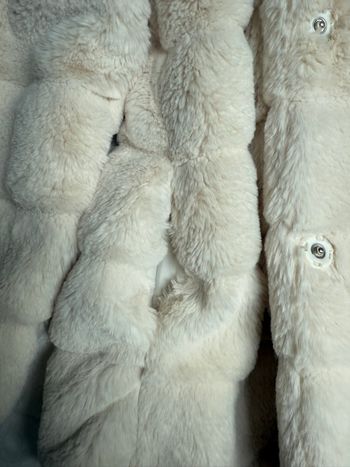 Veste fausse fourrure beige crème