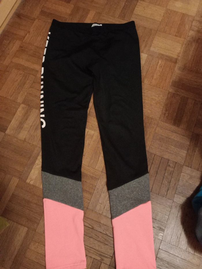 Legging de sport taille 16 ans 🌞 - photo numéro 2