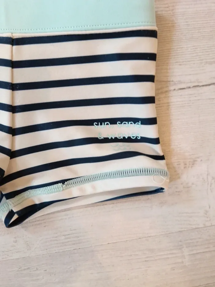 Maillot de bain Kiabi 18 mois - photo numéro 2