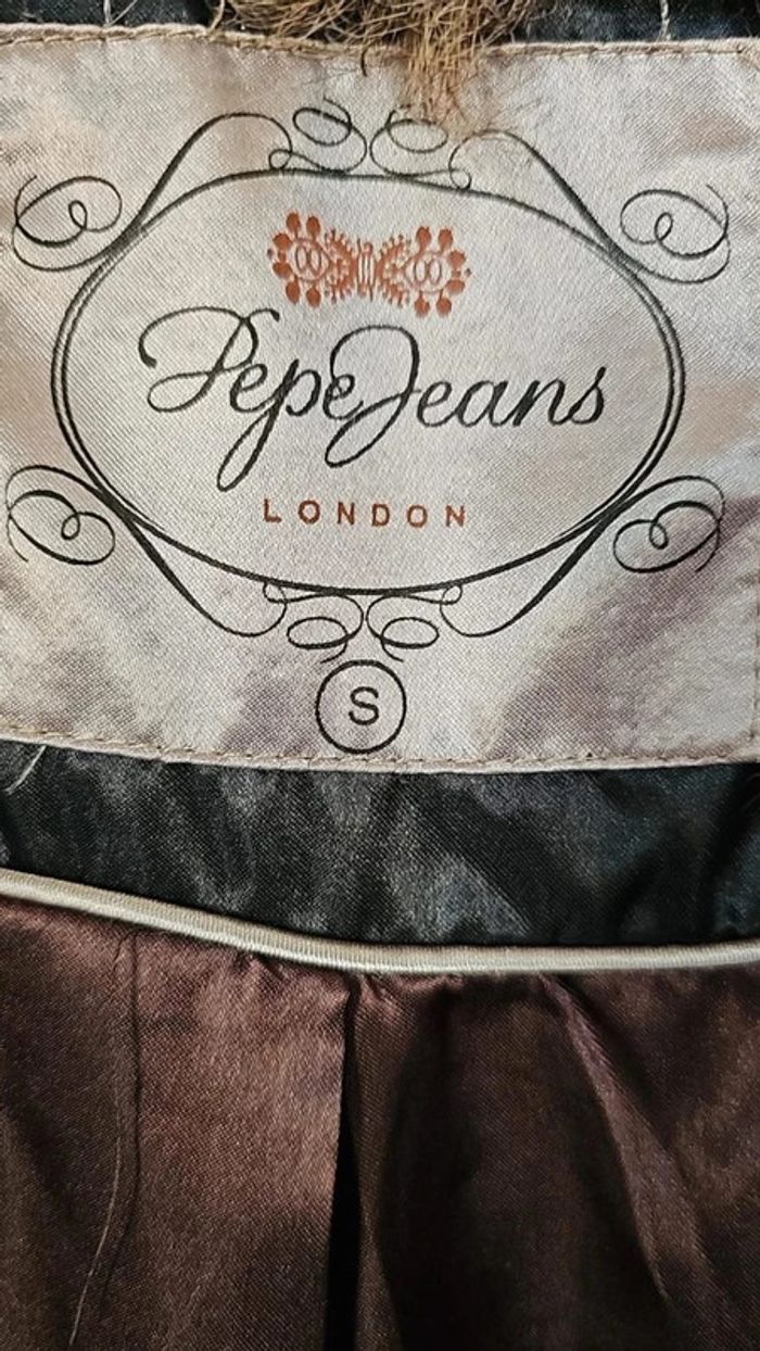 Destockage hiver Veste fake fur pepe jeans chaude sans manches - photo numéro 4