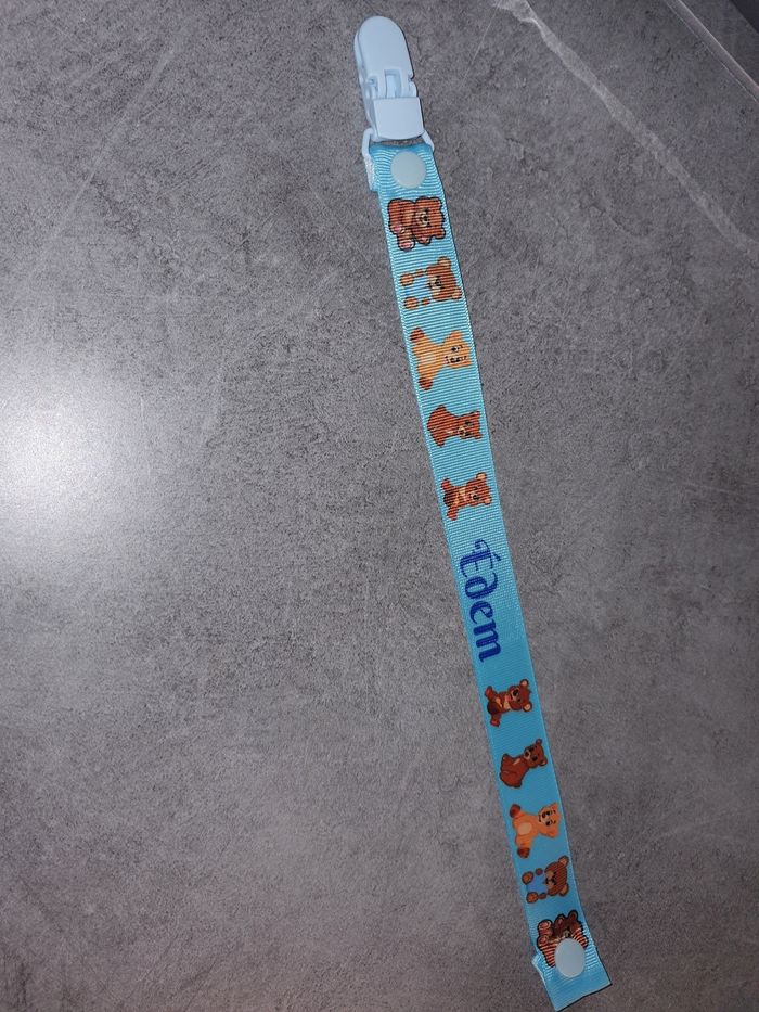 Attache tétine personnalisé