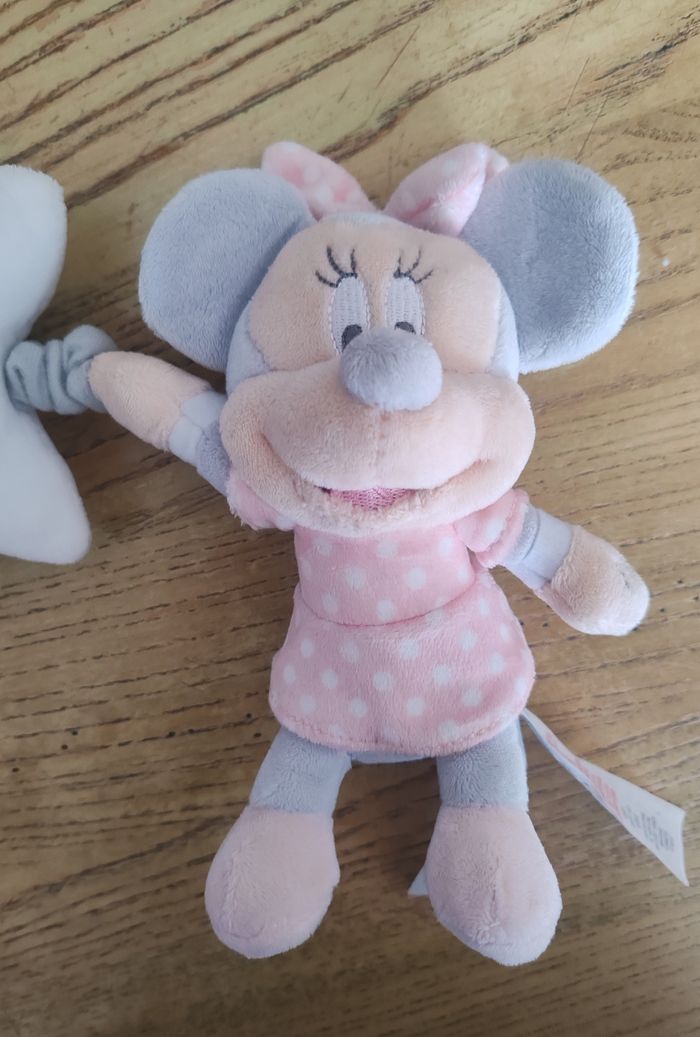 Peluche doudou Minnie - photo numéro 2