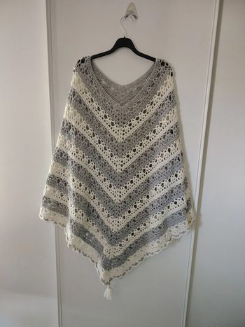 poncho en laine fait main