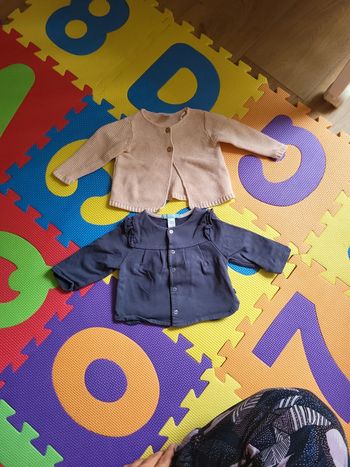 Lot de 2 gilets 3 mois