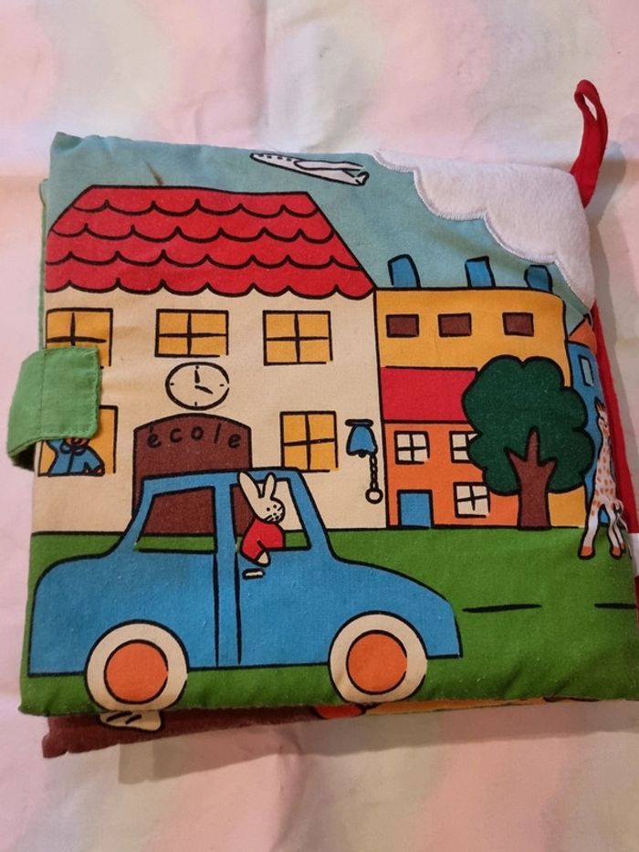 Livre en mousse, pour bébé les promenades de Sophie, Vulli - photo numéro 6