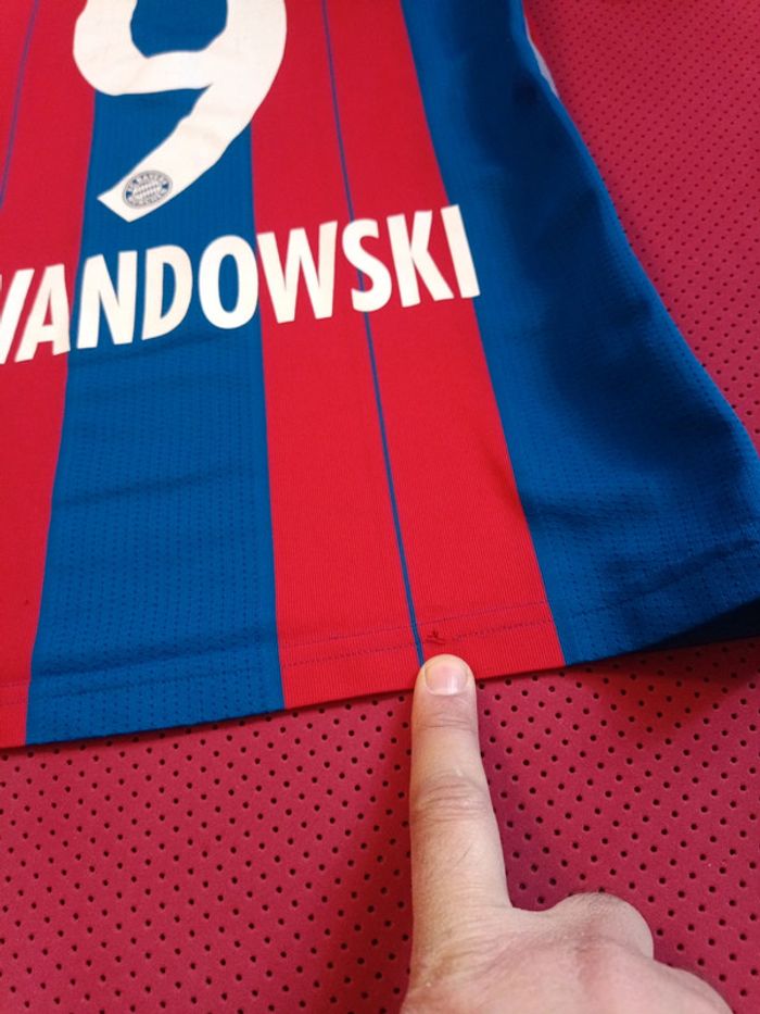Maillot de foot Lewandowski Bayern München, Adidas Authentique Officiel taille enfant 13/14 ans - photo numéro 17