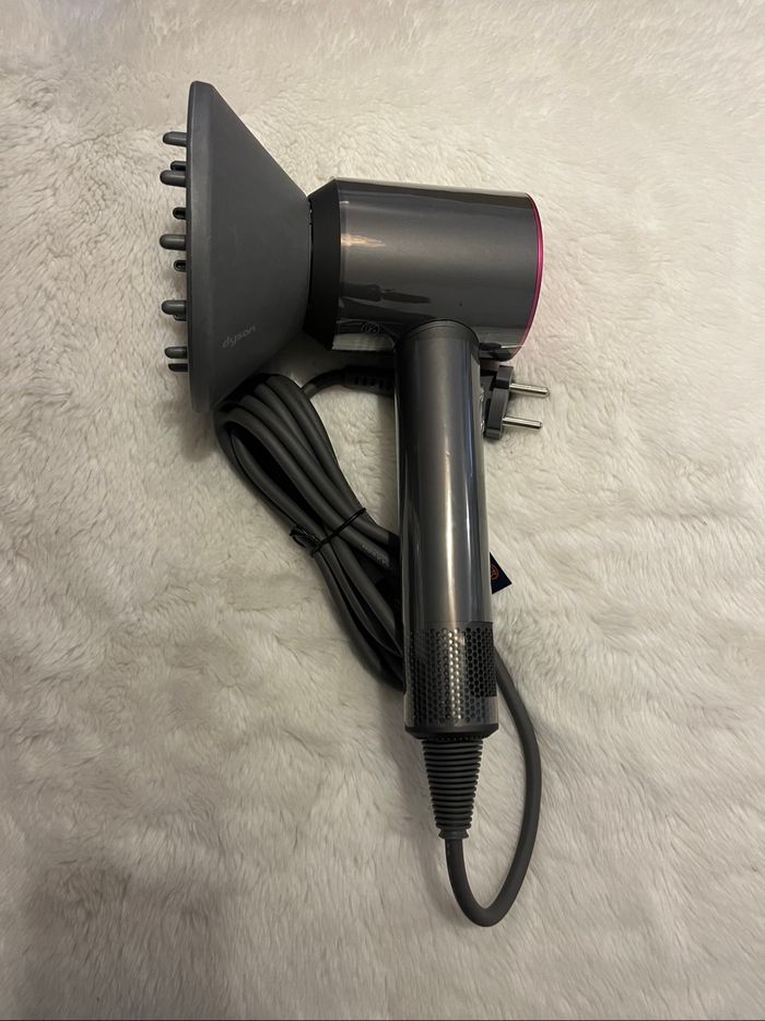 Sèche cheveux Dyson HD08 - photo numéro 3