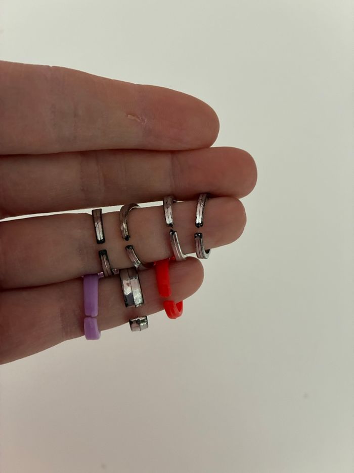 Lot de 7 bagues enfants dont 4 pets shop - photo numéro 2