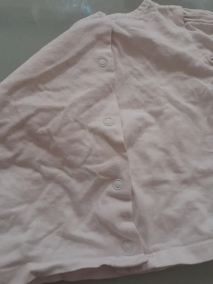 T-shirt fille 6 mois - photo numéro 2