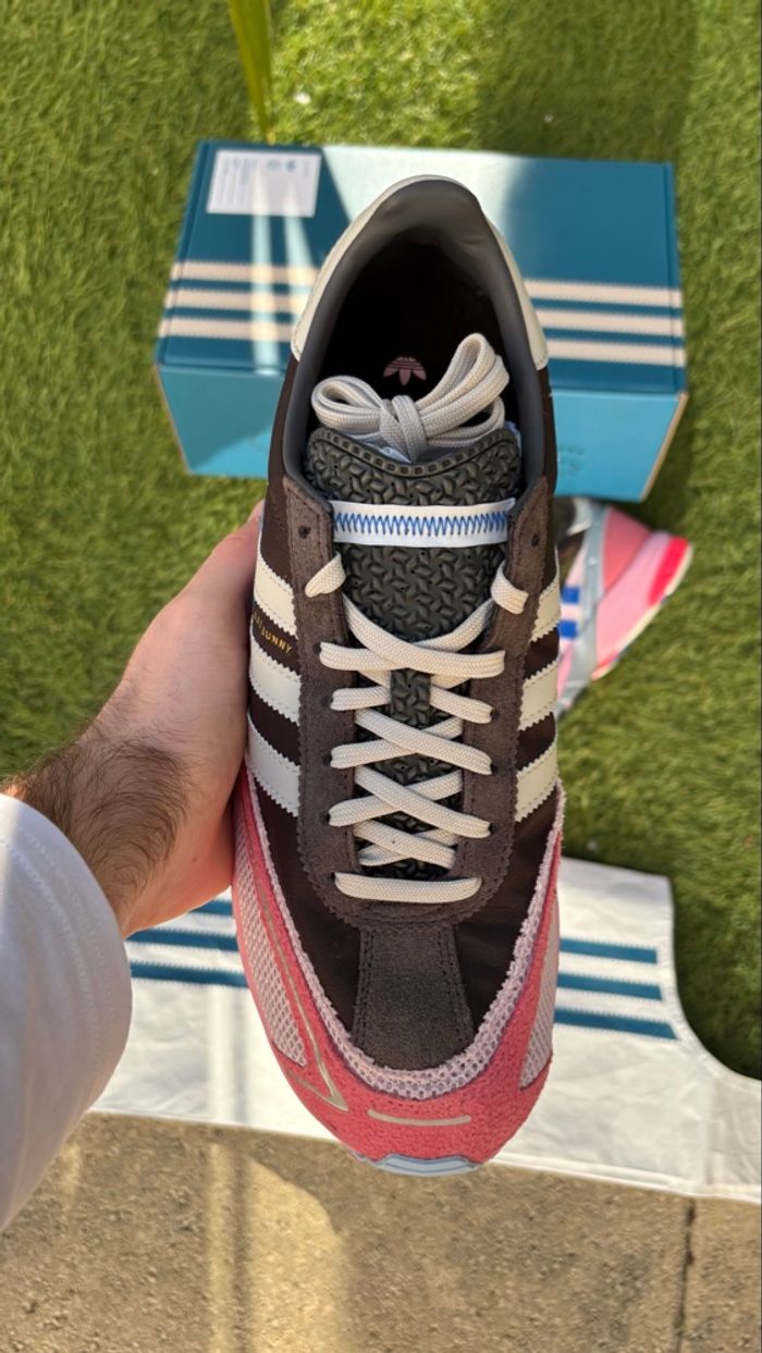 Adidas Adizero SL 72 Bad Bunny Brown Clear Pink - photo numéro 4