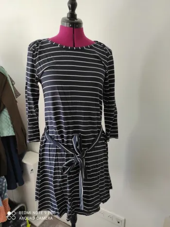 robe grossesse rayé 42/44 comme neuve