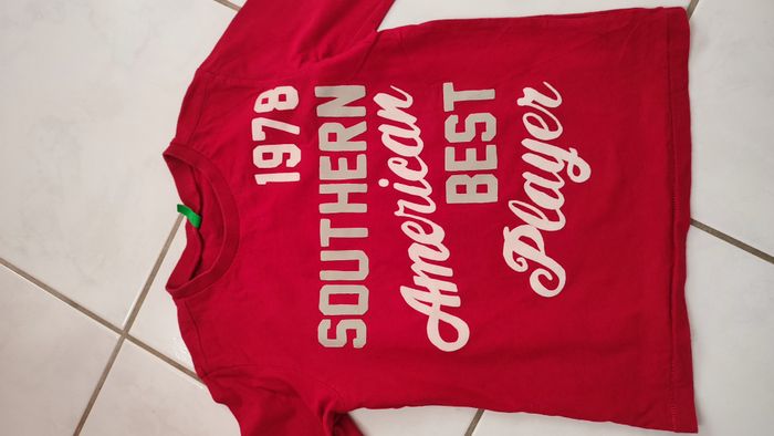 tee shirt bennetton 6 7 ans - photo numéro 4