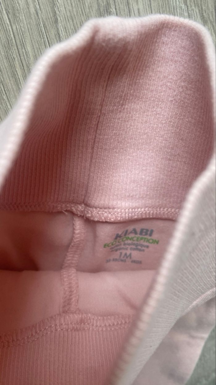 Lot vêtements bébé fille 1 mois - photo numéro 6