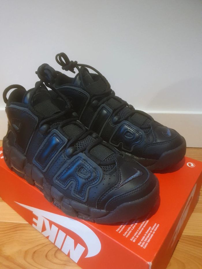 Nike Air Uptempo neuves (36.5) - photo numéro 2