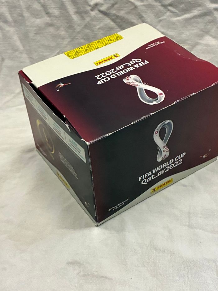 Box 100 sachets Panini FIFA World Cup Qatar 2022 ⚽️ - photo numéro 3