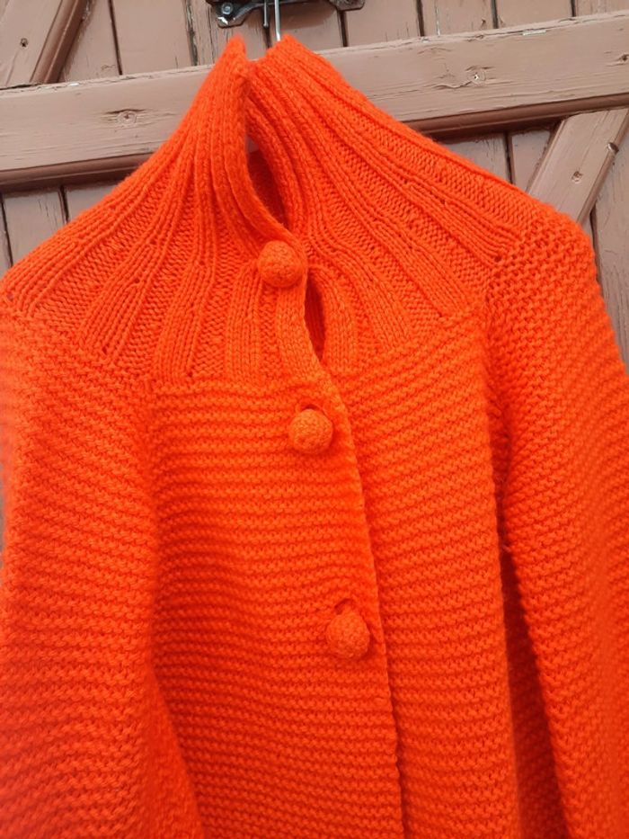 Gilet poncho mandarine L/XL - photo numéro 3