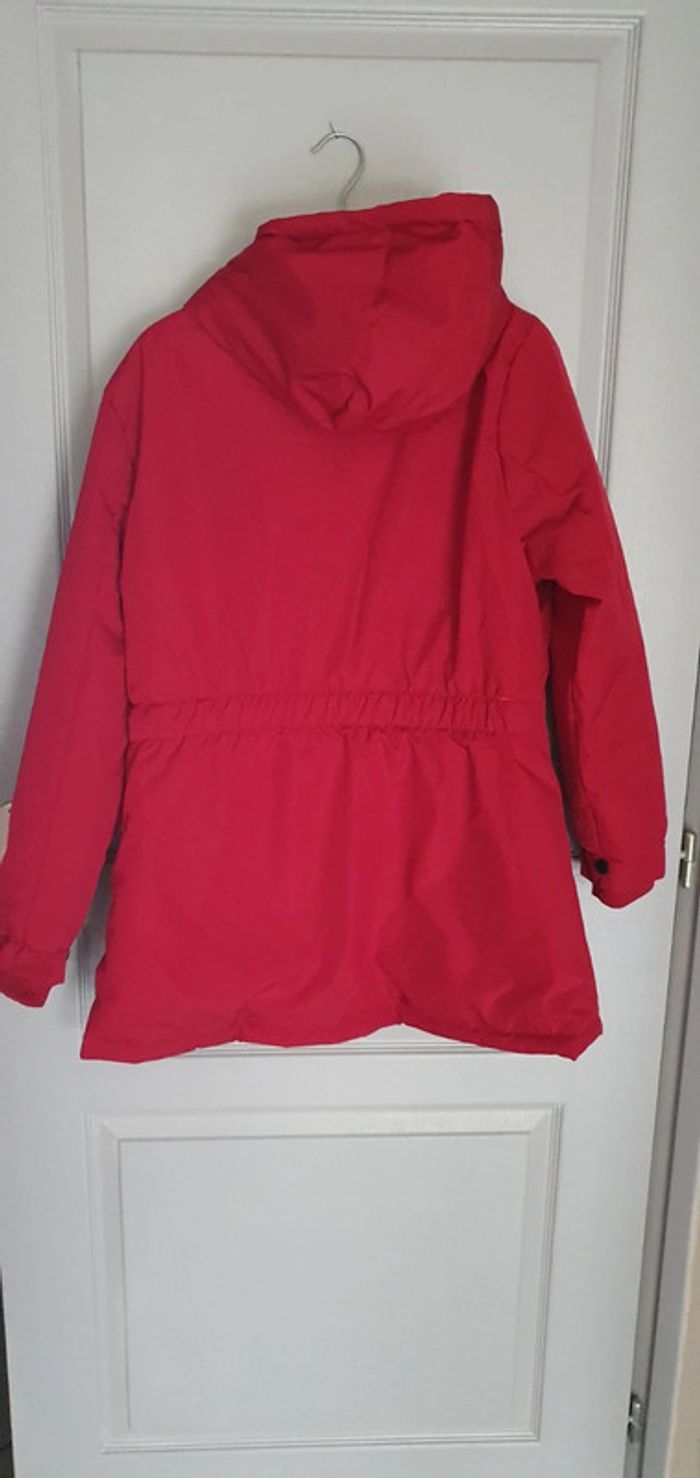 Belle parka toute neuve - photo numéro 2