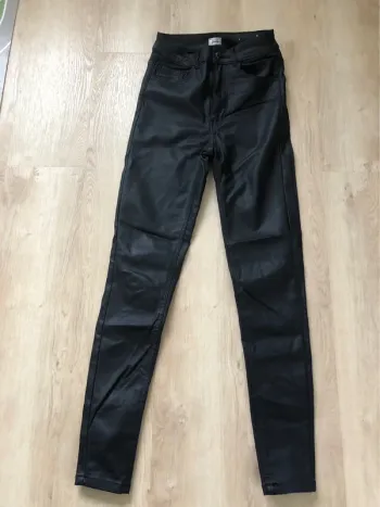 Pantalon ciré Pimkie 36