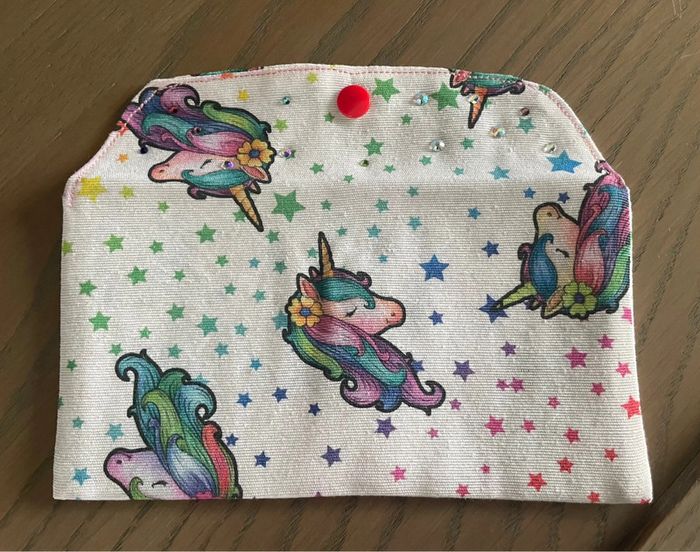 Bel étui à lunette solide ou pochette pour petits articles tissu licorne neuve - photo numéro 9