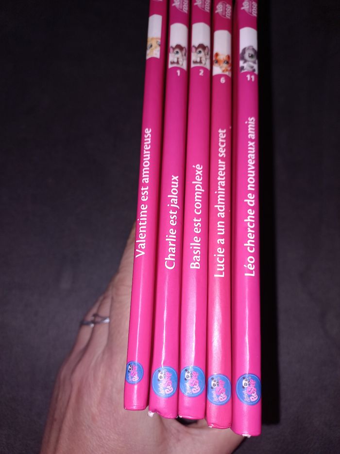 Lot 5 livres bibliotheque rose littlest petshop 8/10 ans - photo numéro 4