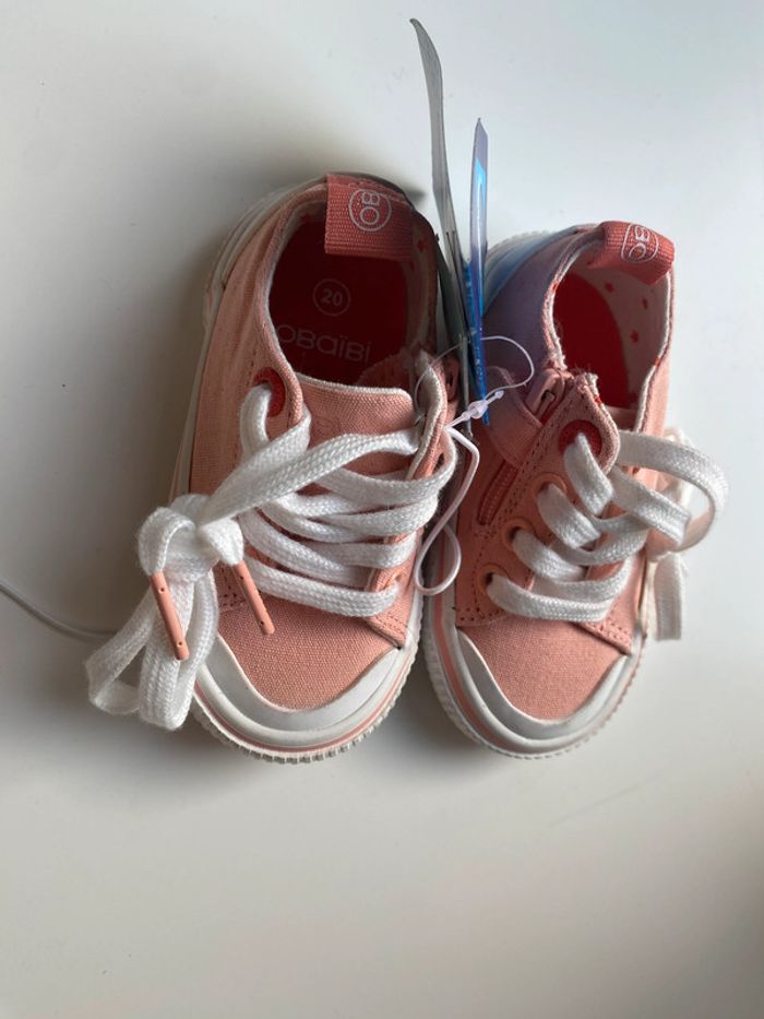 Baskets chaussures tennis Obaibi pointure 20 Neuves - photo numéro 2