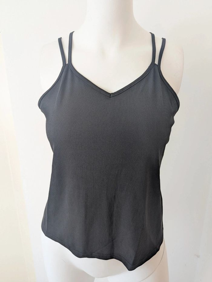 Débardeur fluide noir taille 44 a bretelles - photo numéro 3