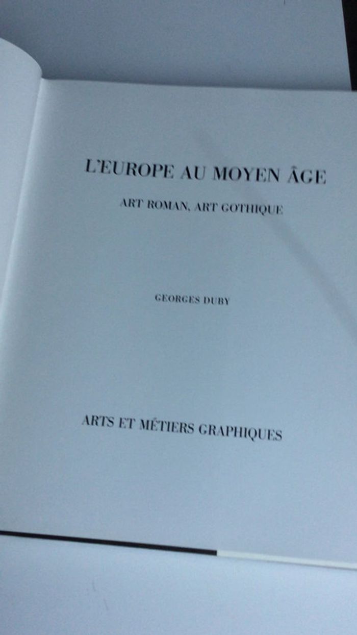 Livre l’Europe au moyen âge art roman art gothique exclusivité vintage qualité - photo numéro 9