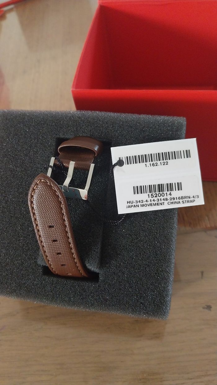 Montre homme hugo BOSS neuve - photo numéro 3