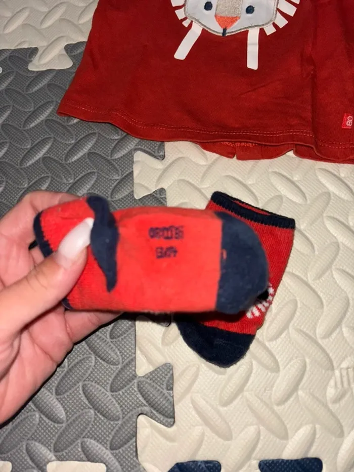 Lot/ensemble tee shirt + chaussettes assorties - photo numéro 2