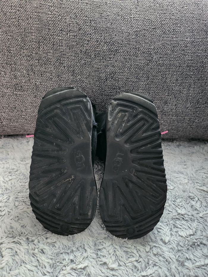 Ugg taille 28 - photo numéro 5