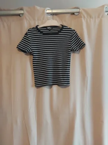 Tee shirt rayé jennyfer xs