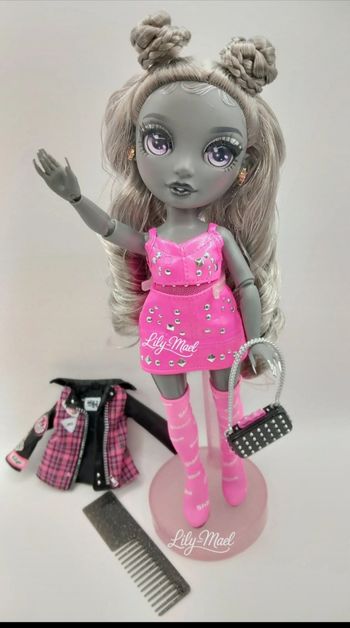 Poupée Luna Madison shadow high custom