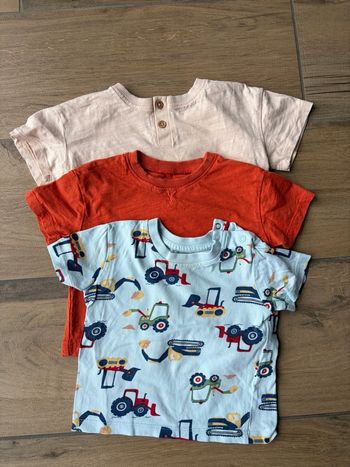 Lot 3 tshirts 6-9 mois