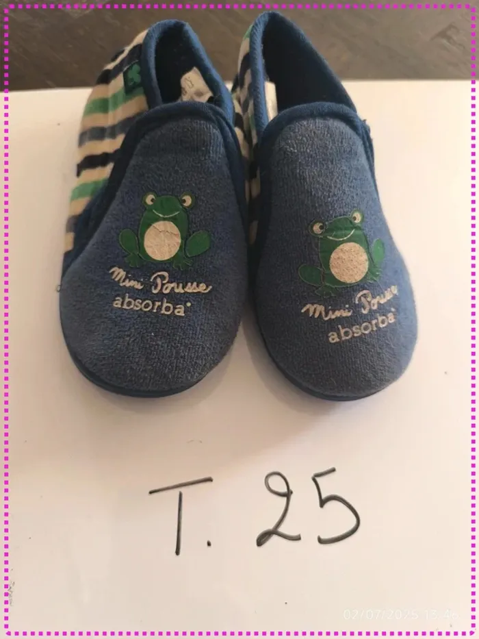 Chaussons bleu rayé (25)