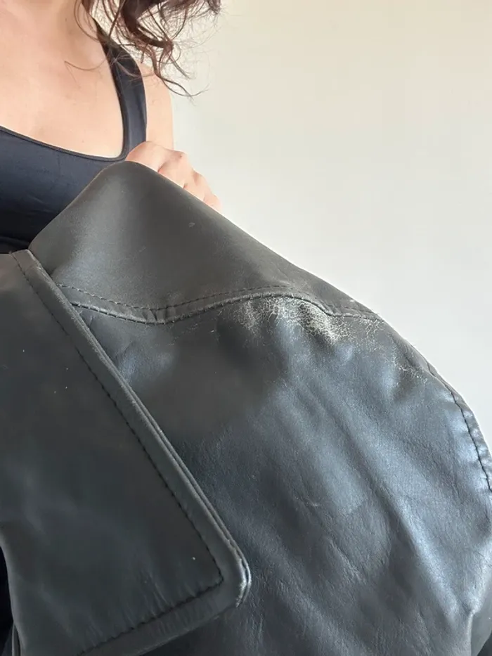 Veste en cuir vintage noire taille M/L - photo numéro 12