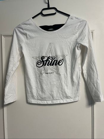 TEE shirt