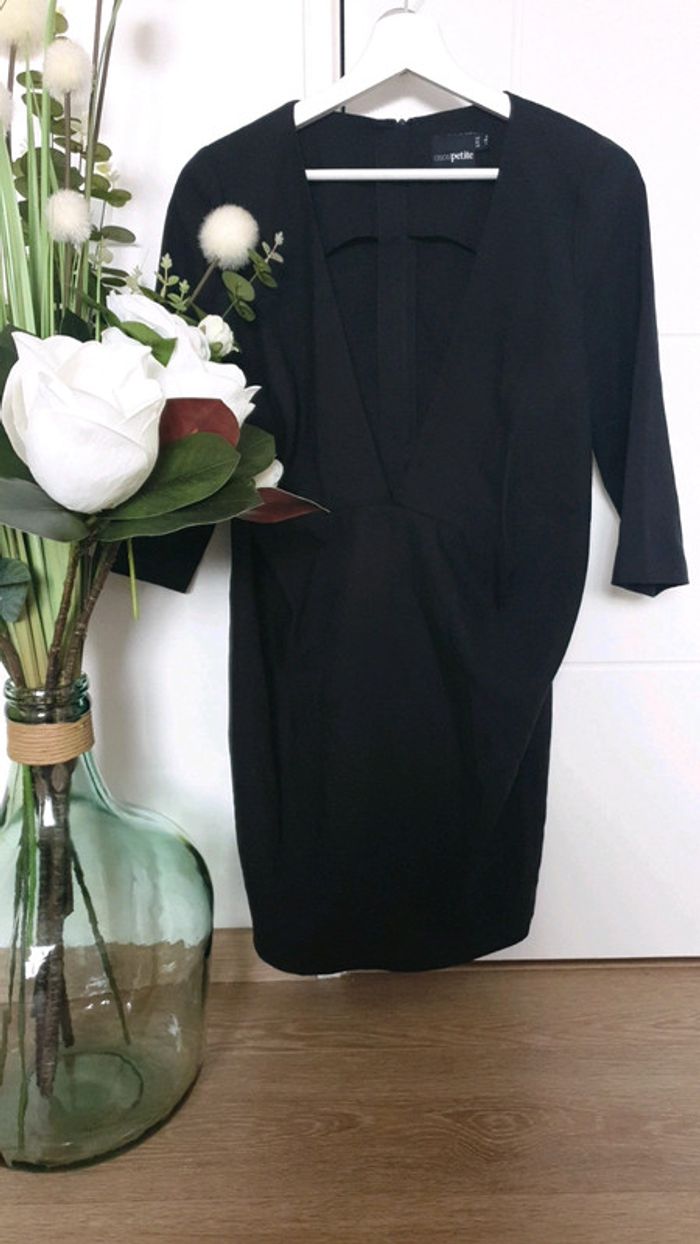 Robe noir
