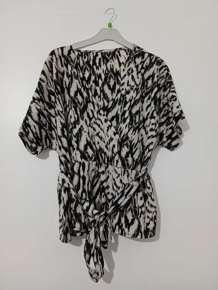 Blouse cache coeur femme