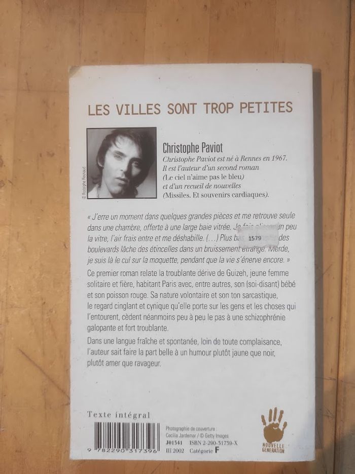 Les villes sont trop petites Christophe Paviot J'ai Lu 2002 - photo numéro 3