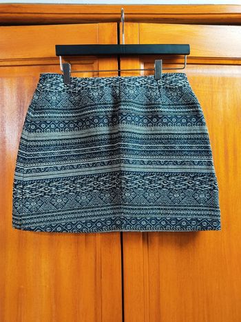 Mini jupe courte broderie à motifs Stradivarius 40 L Très bon état