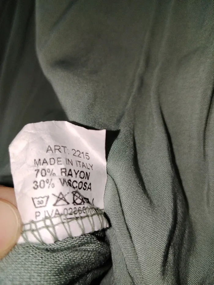 Robe d'été mi-longue à bretelles vert kaki - photo numéro 6
