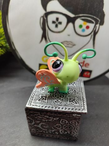 Lps01074 My Littlest Petshop Lps Pet Shop Authentic Papillon Butterfly 1064