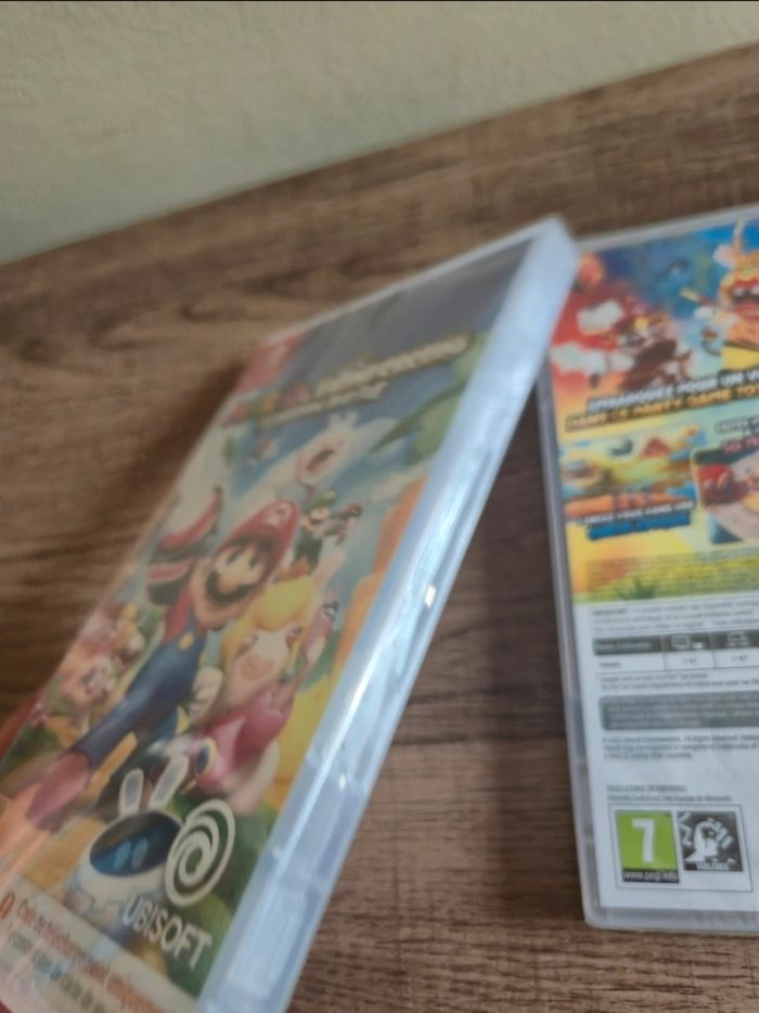 Lot de 2 jeux switch mario + lapins cretins kingdom battle / The lapins cretins party of legends - photo numéro 3