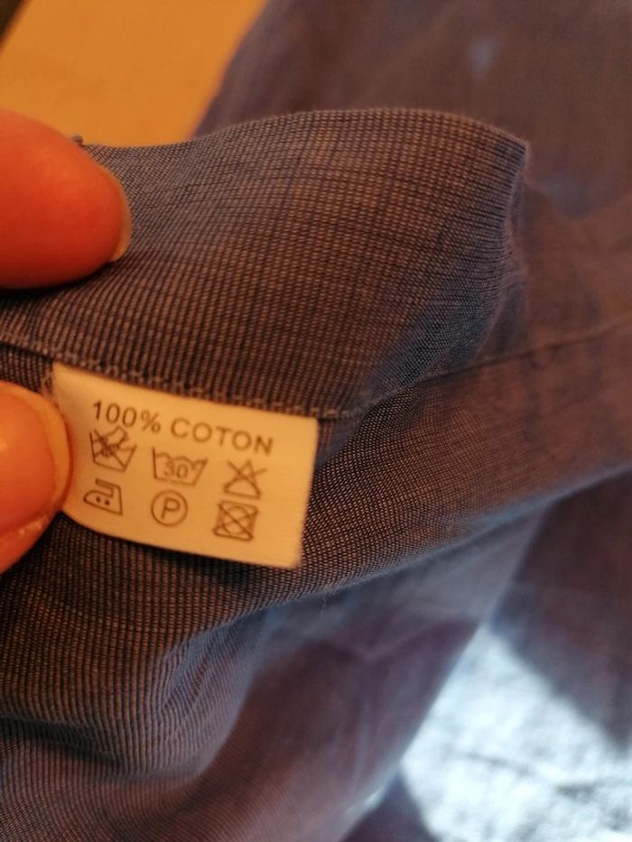 Chemise bleue - photo numéro 3