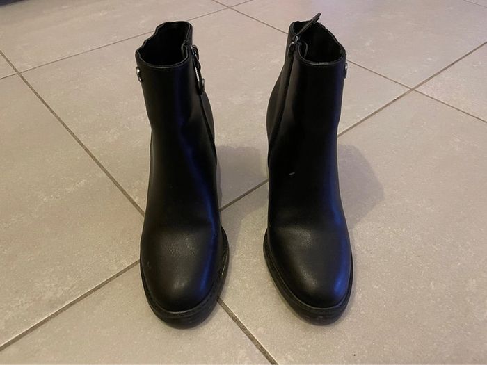 Bottines noires à talons - photo numéro 3
