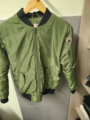 Veste 12 ans kaki neuve sans étiquette