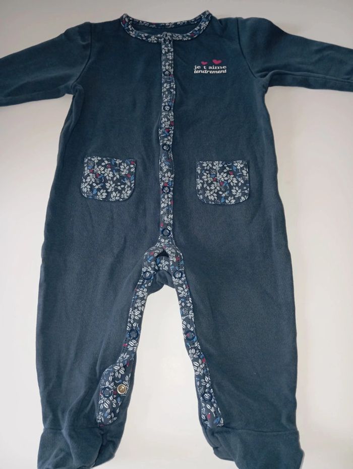 Pyjama 6 mois - photo numéro 2